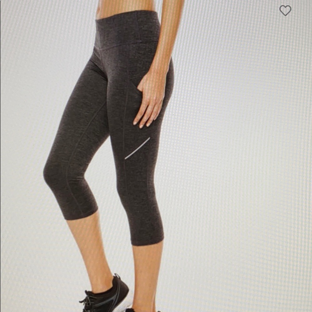 Xersion Performance Capri - Picture 3 of 8